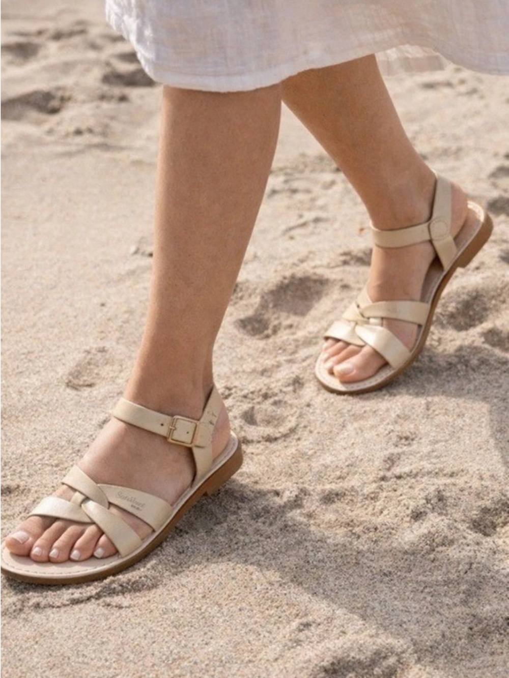 Strappy s Saltwater Leather Sandals - 9